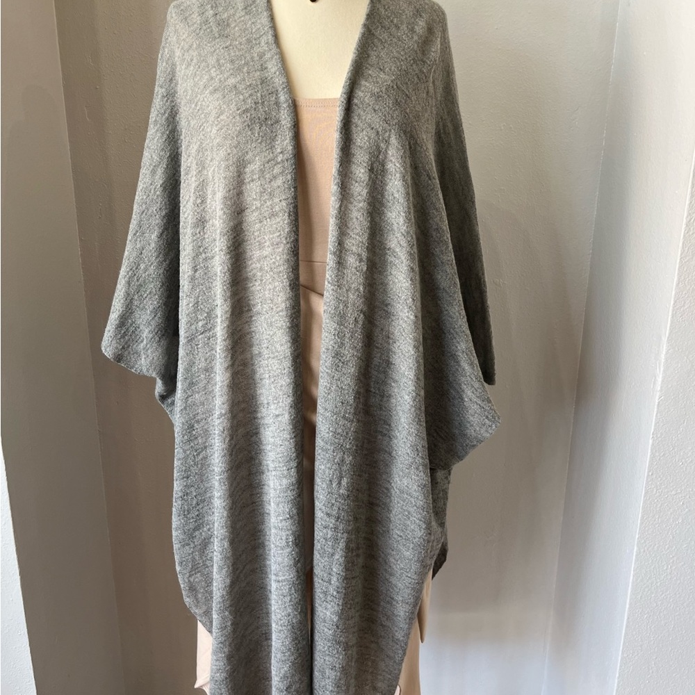 Kerisma Open Back Gray Wool Cardigan Shawl